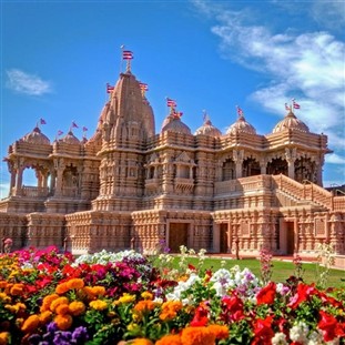 "Zensational" Journey: Hindu Temple & Rubel Castle